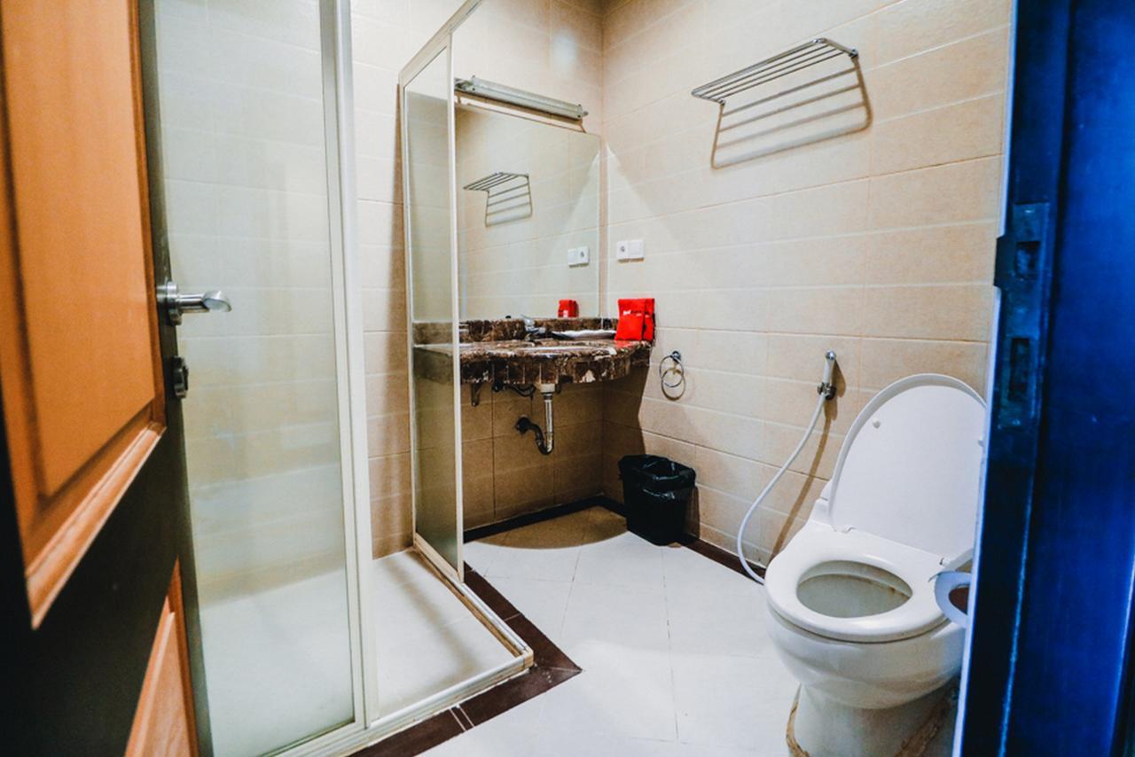 Reddoorz Premium @Jalan Jendral Sudirman Palembang Hotel Екстериор снимка